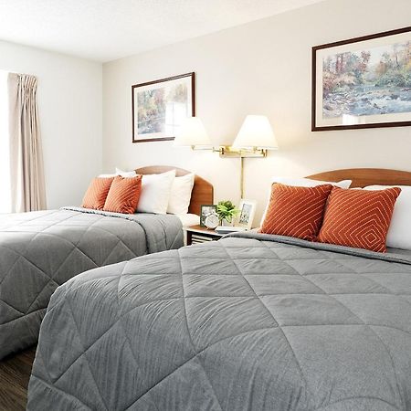 Intown Suites Extended Stay Raleigh Garner Nc Екстериор снимка