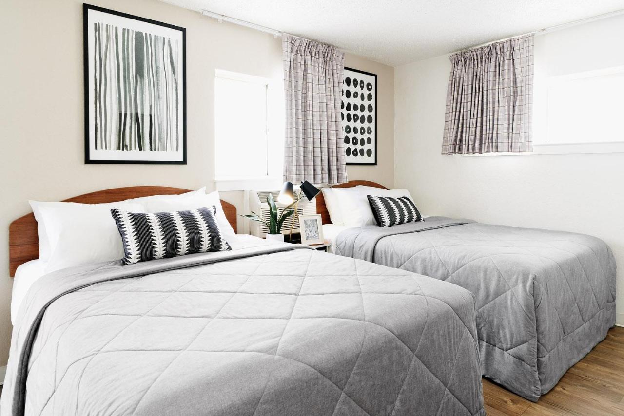 Intown Suites Extended Stay Raleigh Garner Nc Екстериор снимка