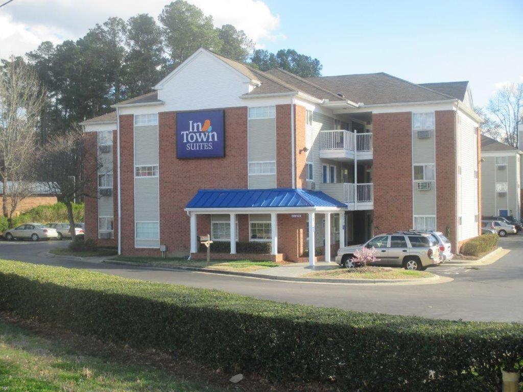 Intown Suites Extended Stay Raleigh Garner Nc Екстериор снимка