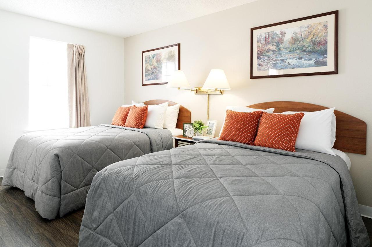 Intown Suites Extended Stay Raleigh Garner Nc Екстериор снимка